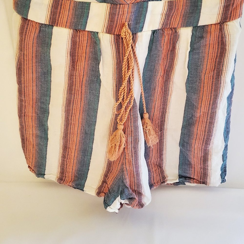 Crystal Sky White and Multi Colored Stripped Halter Back Zip-Up Romper Size S - Picture 3 of 16